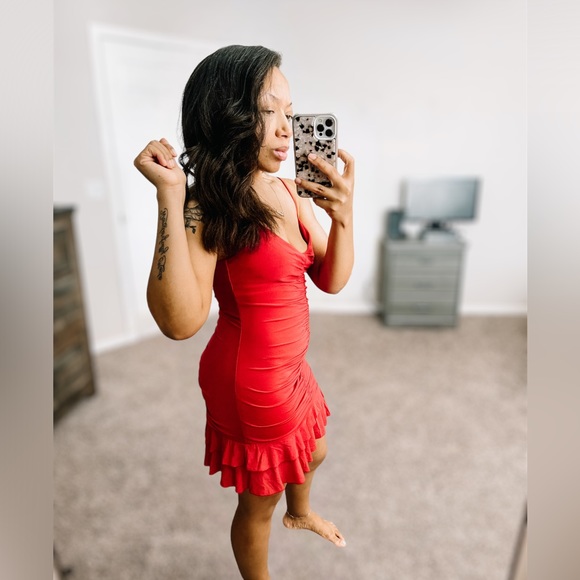 Y2K *BCBGMAXAZRIA flirty red dress! - Picture 4 of 11